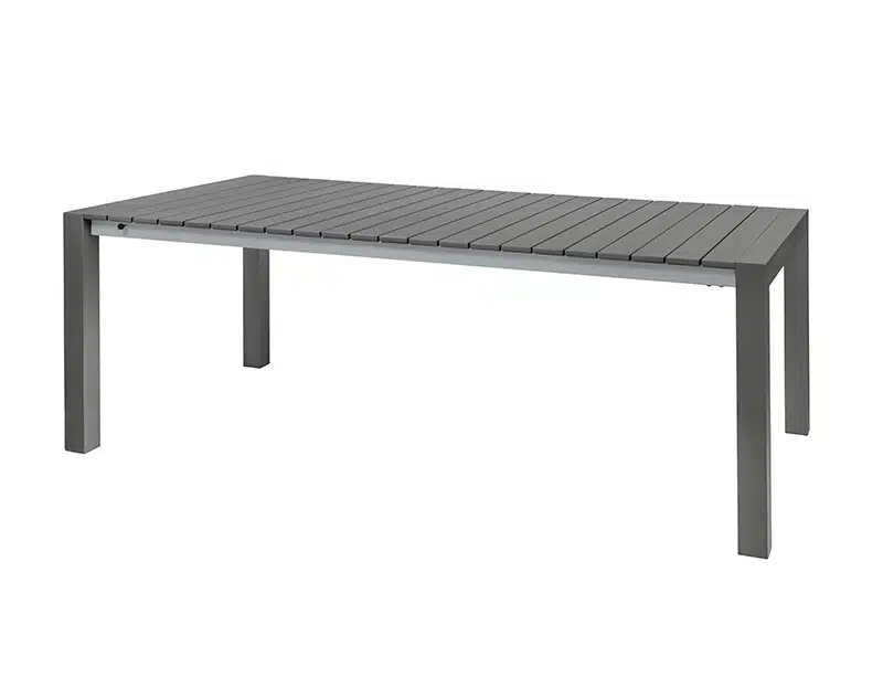 Mesa de exterior moderna con diseño de listones y color gris uniforme, ideal para patios y jardines