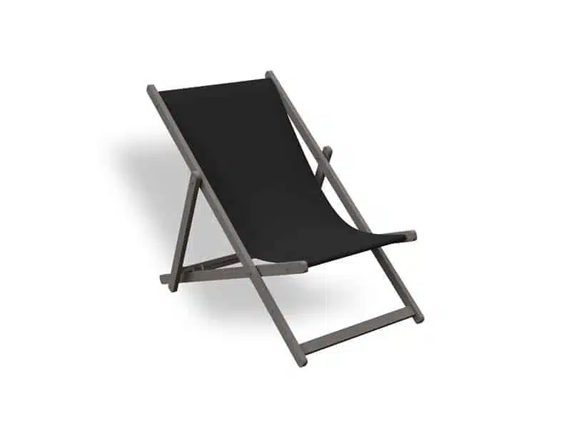 Mini tumbona plegable de diseño minimalista en color gris oscuro, con estructura de madera y asiento de tela resistente, aislada sobre fondo blanco