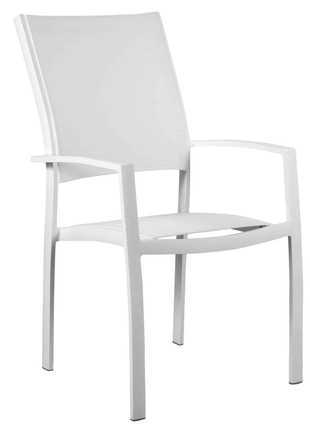 Se muestra una silla de aluminio con chasis blanco y tejido blanco